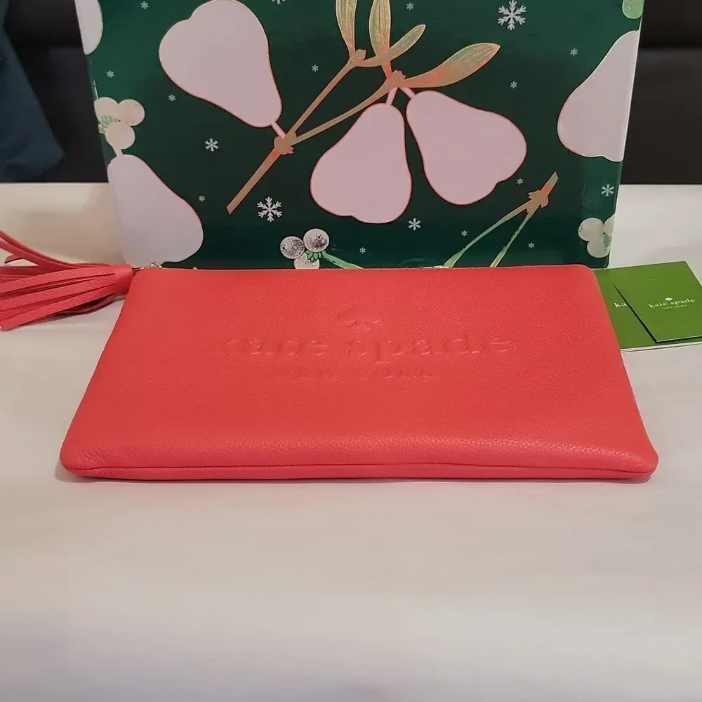 Kate Spade Gia Larchmont Avenue Logo Leather Clutch New